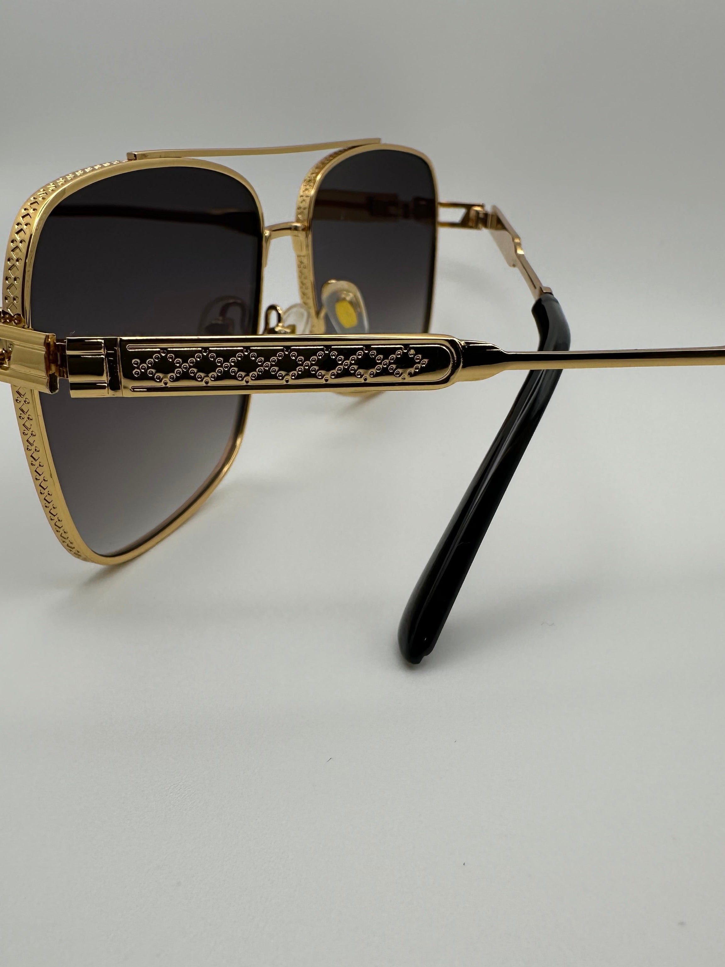 MINA – The Lens Lab